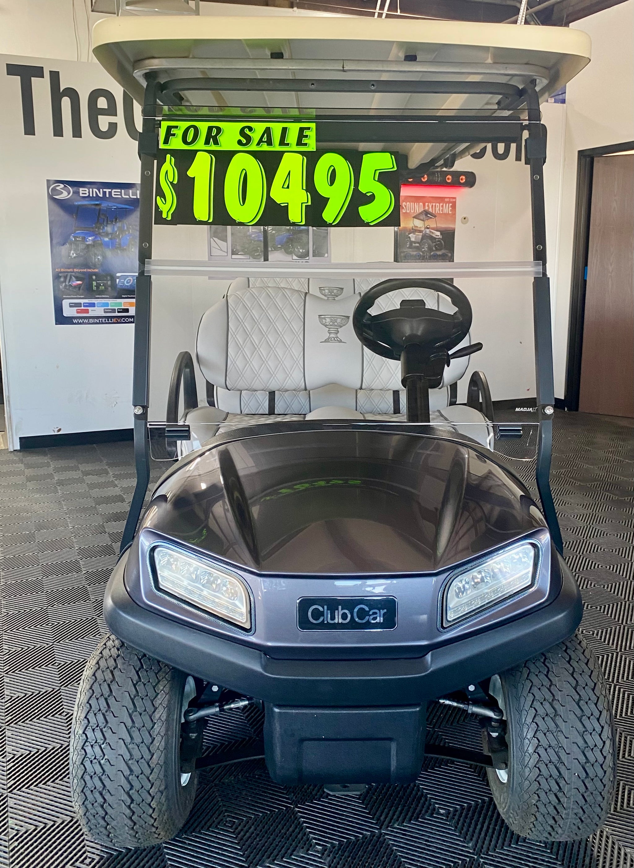 2019 Club Car Tempo 6 Passenger Golf Cart w/ New Lithium  display picture 1
