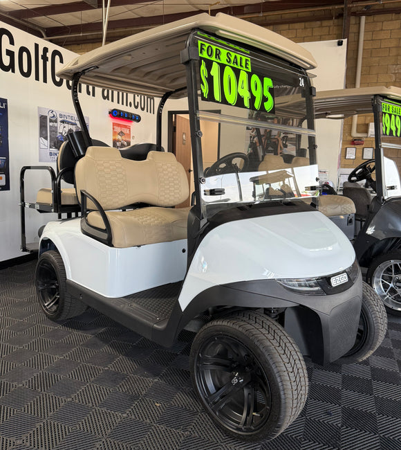 2024 E-Z-GO RXV Elite 4 Passenger Golf Cart w/ Lithium Battery