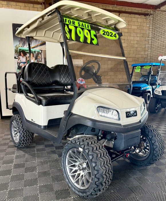 2024 Club Car Tempo in White 4 Passenger Golf Cart