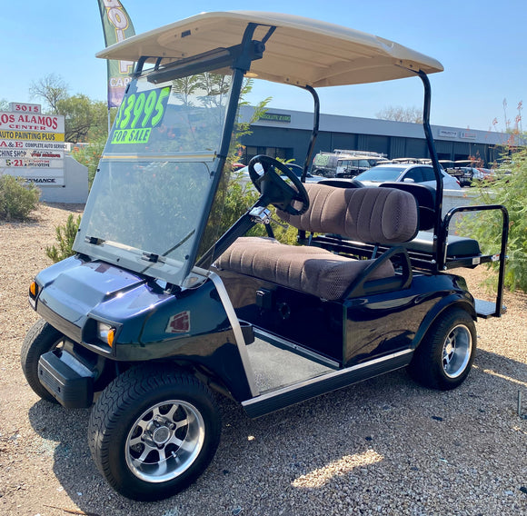 2006 Club Car DS 4 Passenger Golf Cart with Custom Paint & Brand New Batteries